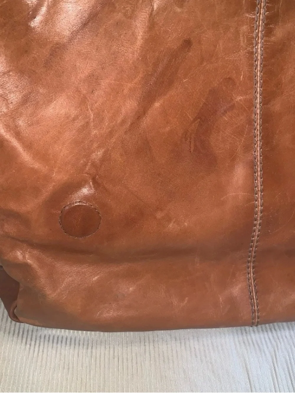 Vintage Fossil Leather Messenger Computer Bag Adjustable Strap Magnetic Flap